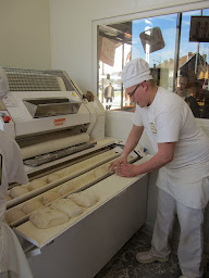 Photo n°47 de Boulangerie Louise à Aulnoy-lez-Valenciennes (Boulangerie)