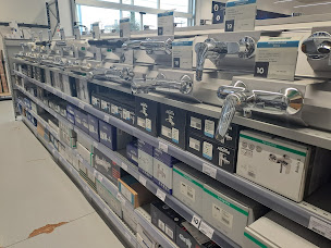 Photo n°8 de CEDEO Bordeaux Tresses : Sanitaire - Chauffage - Plomberie à Tresses (Fournisseur de matériel d'éclairage scénique)