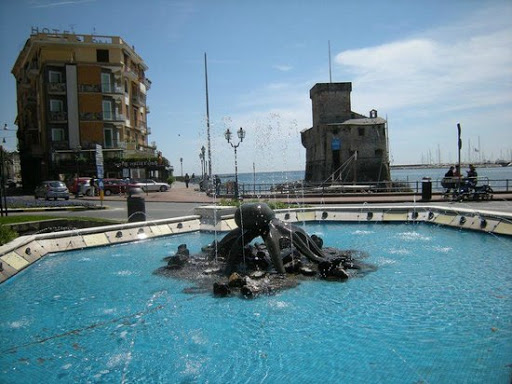 Piazza Polipo