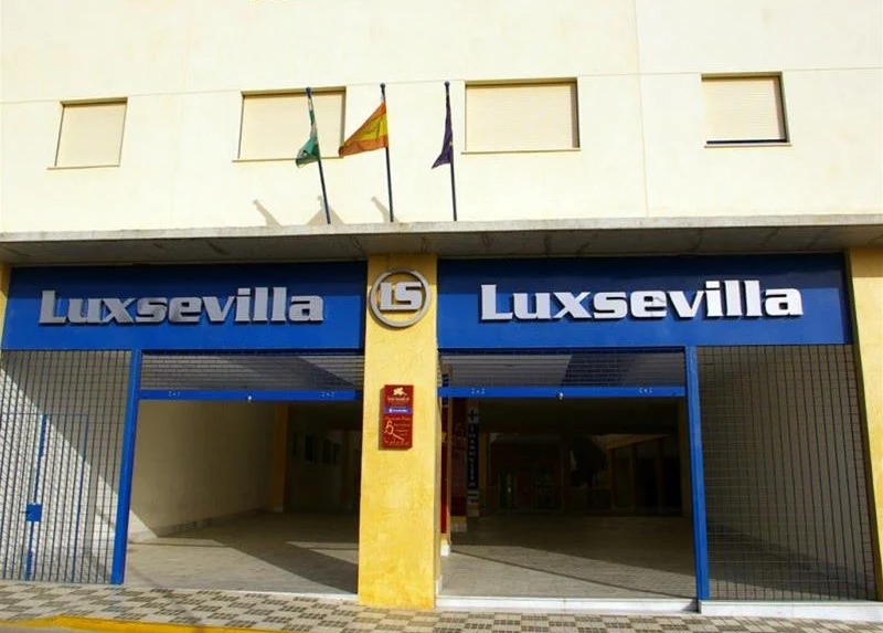 Apartamentos LuxSevilla Bormujos 3* en Bormujos, España