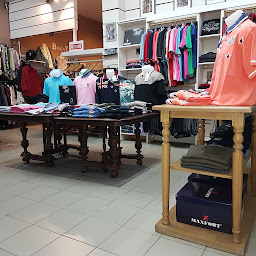 Photo n°3 de Bouvy Vêtements Grande Taille à Bettignies (Magasin de vêtements pour femmes)