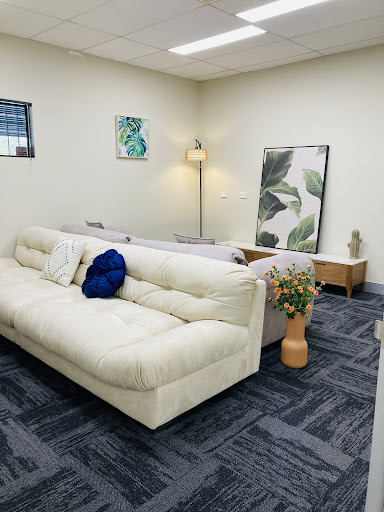 Diamonds Home Furniture - Brisbane - Thumbnail
