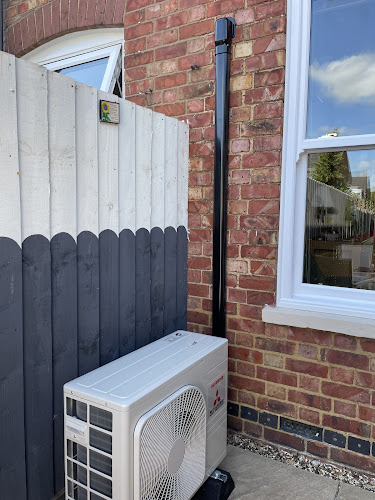 Unit 20 Low Farm Pl, Northampton NN3 6HY