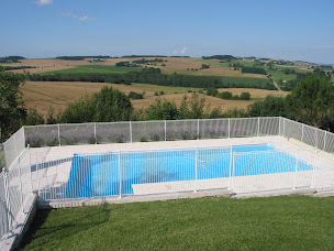 Photo n°10 de Piscines Béoustès à Preignan (Magasin de matériel pour piscines)