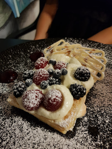 Comentarii opinii despre Czary Mary