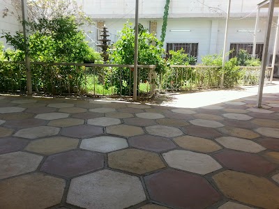 Photos of Nairiyah Garage