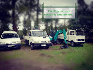 Photo n°14 de EVTP Entreprise de TP terrassement et aménagement extérieur à La Pellerine (Entreprise de terrassement)