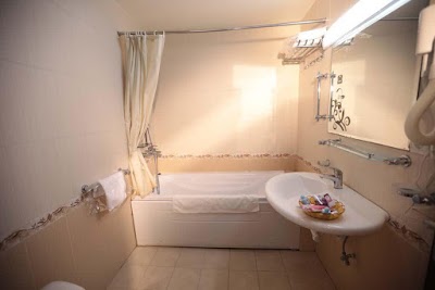 Photos of Parsia Grand Hotel