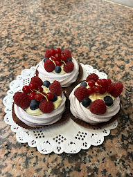 Photo n°4 de Aux Délices de Léna à Prunay-le-Gillon (Boulangerie)