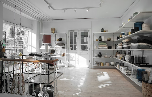 Opinii despre H. Skjalm P. în Indre By - Møbelforretning