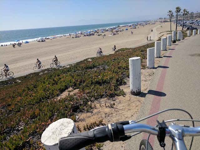 Dockweiler State Beach