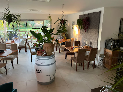 Photo 1 - Burger & Co