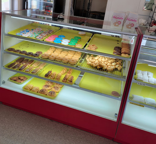 Baker Donuts - Visual