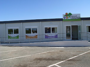 Photo n°3 de Dénich Fringues à Aigrefeuille-d'Aunis (Friperie)