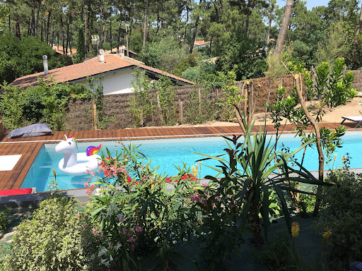 Photo de Piscines Aquinox Aquitaine à Bonnac-la-Côte (87270)