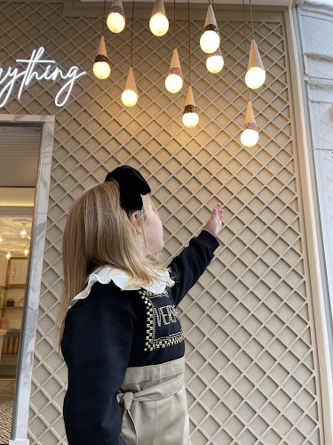 Alandas Gelato Open Times