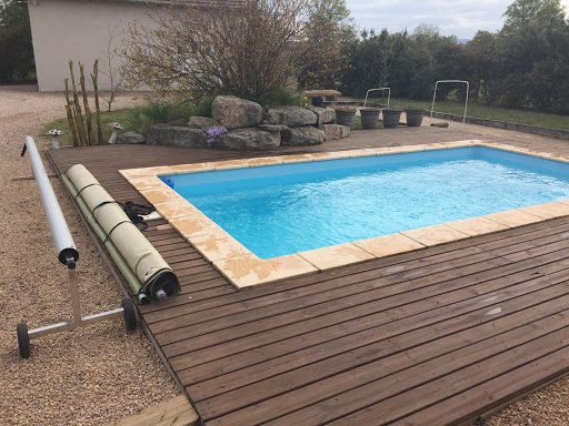 Photo de MONAT PAYSAGE - Création et entretien Espaces verts et Piscines