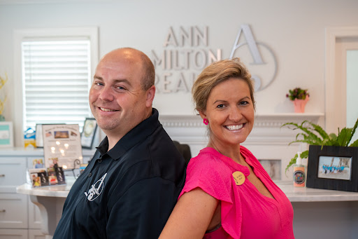 Ann Milton Realty - Thumbnail