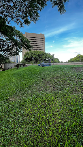 Frank F. Fasi Municipal Building - Thumbnail