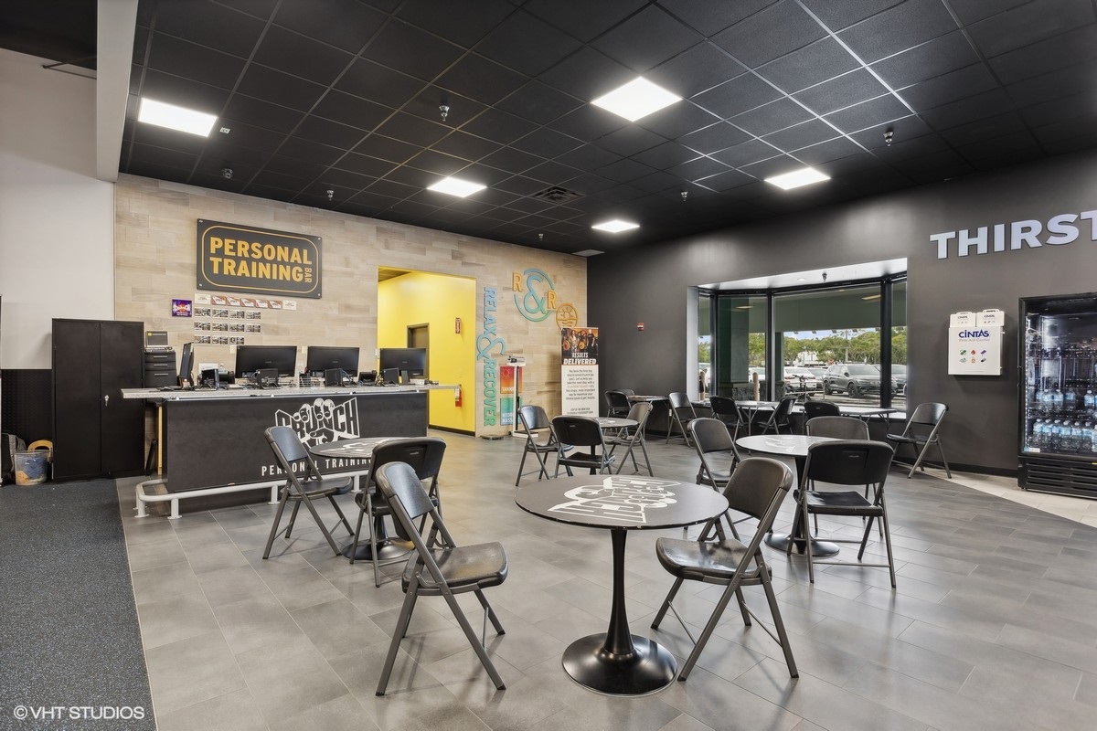 Crunch Fitness photo 7