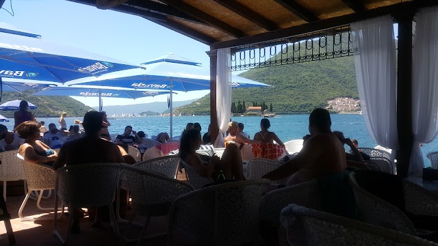 Pirate Bar