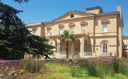 St. George's British School - Thumbnail