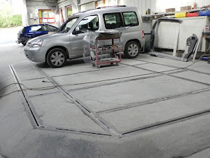 Photo n°3 de Carrosserie du Pelem à Saint-Nicolas-du-Pélem (Atelier de carrosserie automobile)