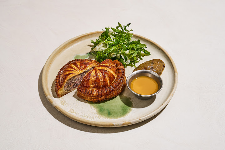 Common Man Coffee Roasters - Joo Chiat Road by null