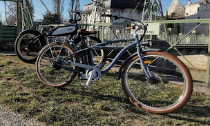 Photo n°8 de Papa Tango Vélo - Location de vélo à Magné (Service de location de vélo)