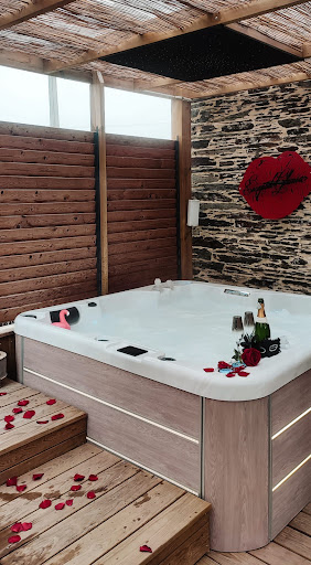 Photo de Villa de Groupe avec Jacuzzi & Vue Nature à Pierric (44290)