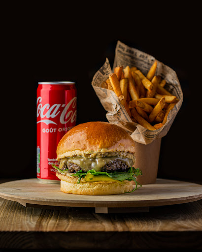 Photo 3 - BEN'S BURGER