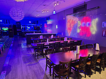 Doughboy's Pizza, Arcade, & Ice Cream