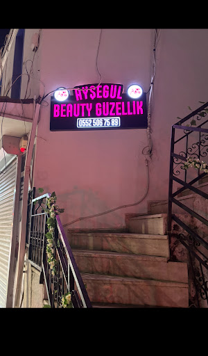 Ayşegül Beauty Güzellik - İpek Kirpik, Cilt Bakımı ve Lazer Merkezi