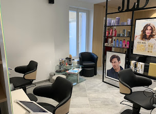 Photo n°20 de Jean Louis David - Coiffeur Courbevoie à Courbevoie (Magasin de cosmétiques)