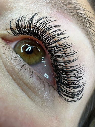 Tizziana´s Beauty Salon nails / uñas / lashes / pestañas