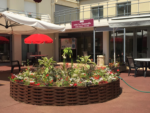 Photo de Maison Retraite Les Charmilles à Melle (79500)