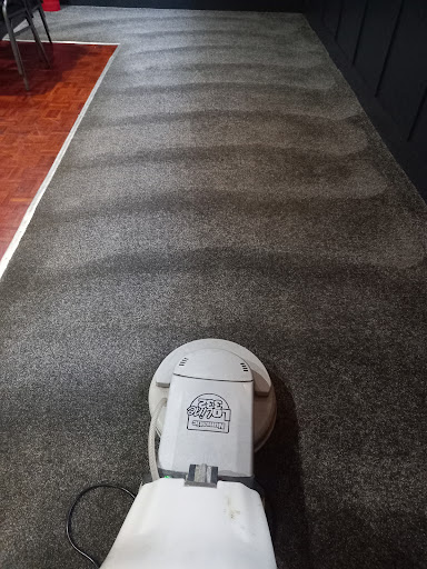 Hugh quinn carpet care - Thumbnail