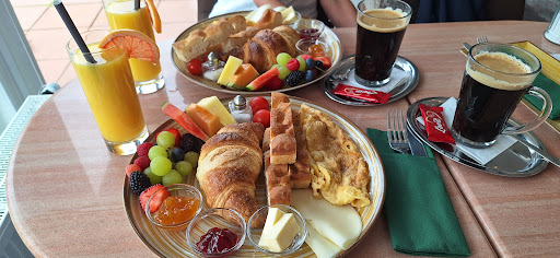 Primavera Eiscafe & Bistro - Thumbnail