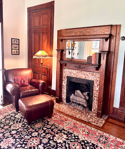 Milton Parker Estate Bed & Breakfast - Thumbnail