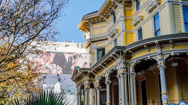 HI Sacramento Hostel by null