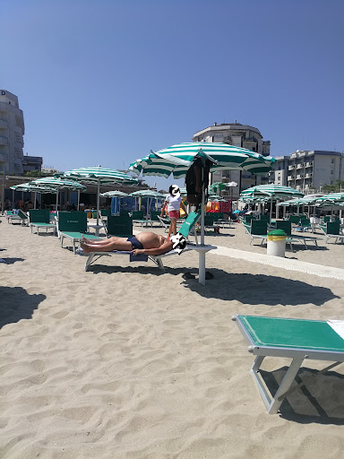 Kontiki Beach - Visual