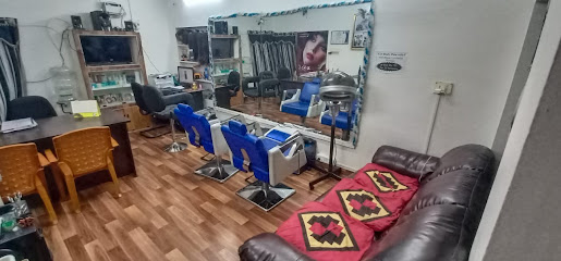 Higirls beauty Academy - Best Beautician academy Chennai