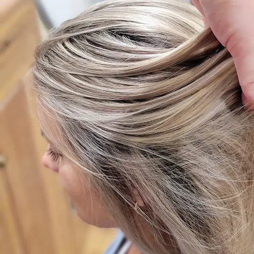 Honey B Salon