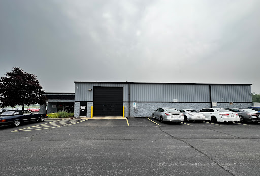 Silver Lake Auto & Tire Centers Hartland Gallery - United States
