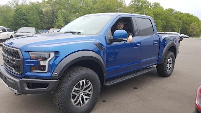Photos of Great Lakes Ford Lincoln of Muskegon