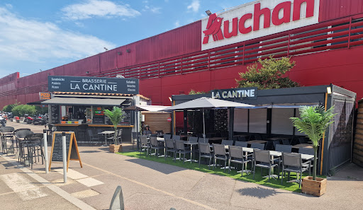 LA CANTINE