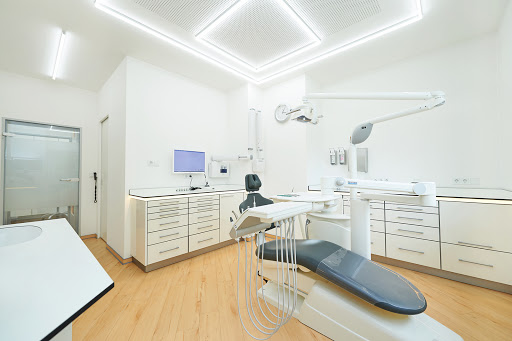 Zahngesundheitspraxis Vilshofen Dres. Pellkofer - Thumbnail