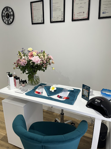 Linda’s Beauty Lodge