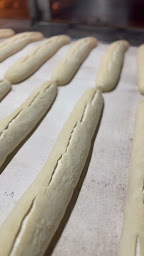 Photo n°8 de Pain Artisanal La Huche A Pain à Mane (Boulangerie)