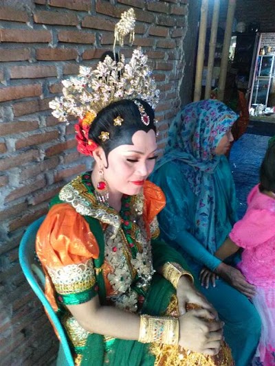 beauty-salon